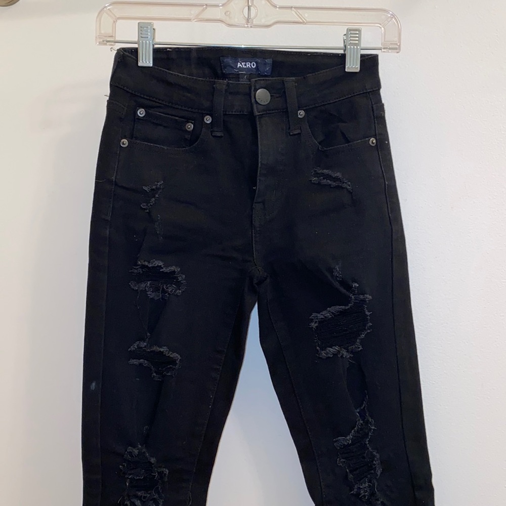 Aero size 0 Black High-Rise Ripped Jeans